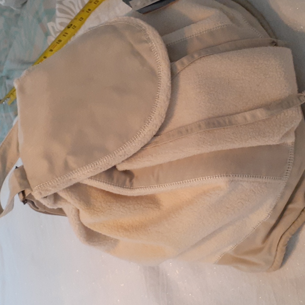 Studio Blue Plush Life light sand color large bucket bag backpack NWT - Picture 2 of 15